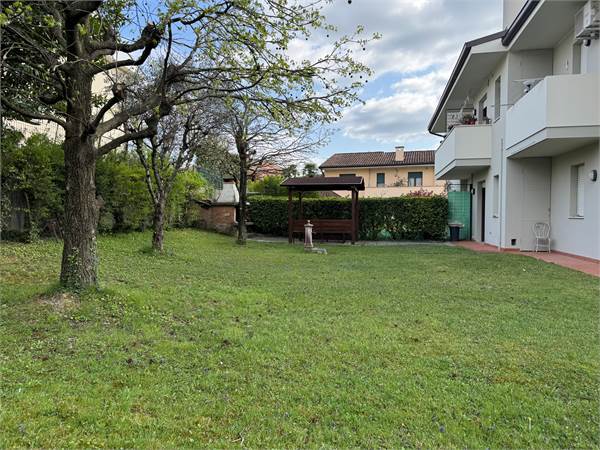 APPARTAMENTO 2 CAMERE CON GIARDINO a CARPESICA